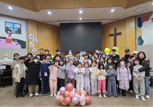 어린이부 예배 사진 1
